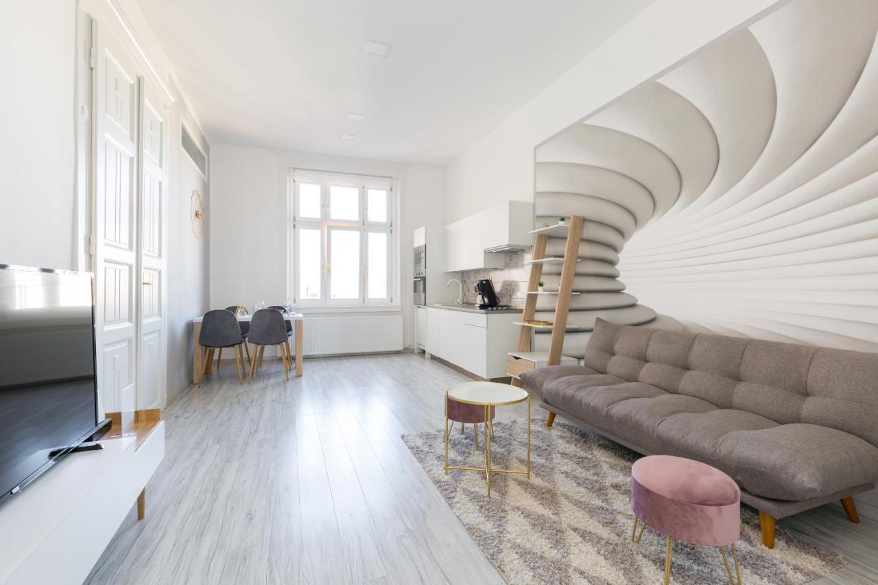 Designer Apartment On The Budapest Broadway With 2Br And Ac Εξωτερικό φωτογραφία